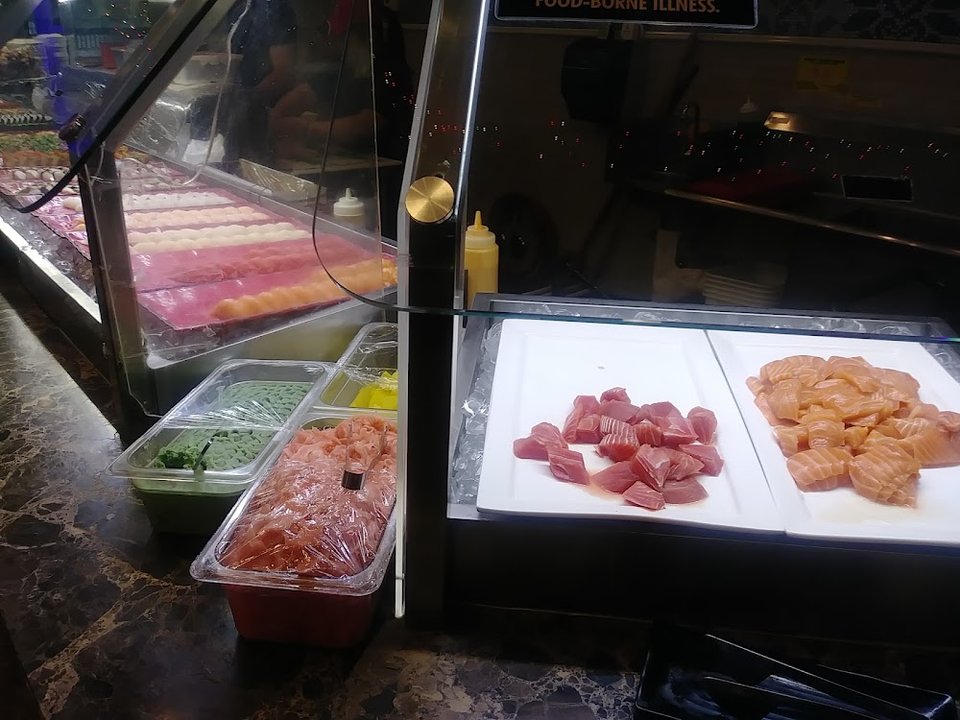 Sushi and Sashimi